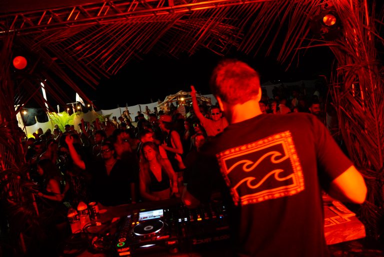 19-02 Open Air Festival In The Beach (50)